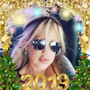 Meet your Posher, Kelli